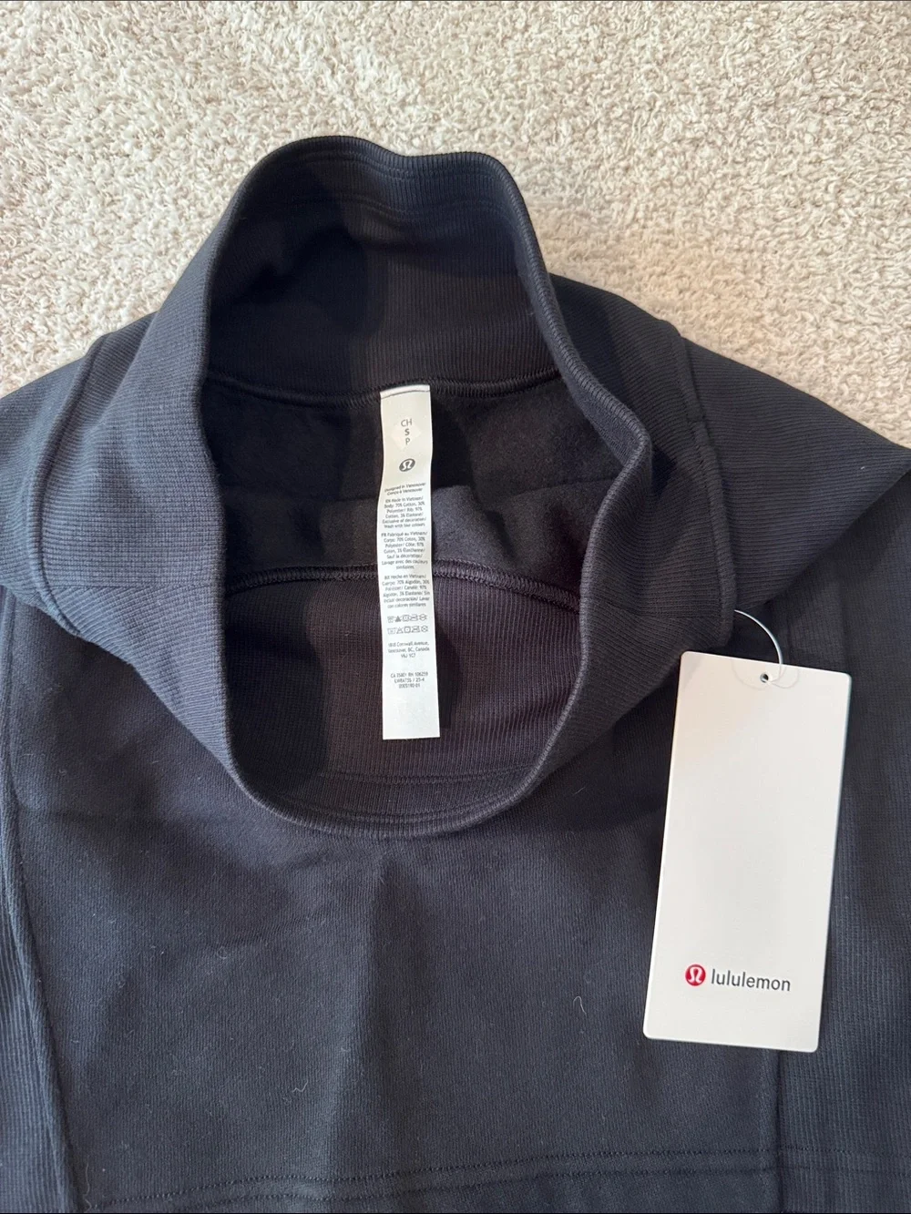 NWT lululemon scuba Black Performance Mini Skirt Size small